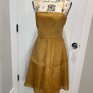 Laundry By Shelli Segal Gold Silk Dress